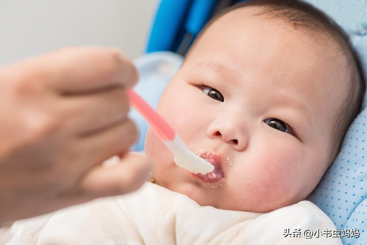 八个月宝宝添加辅食的指南